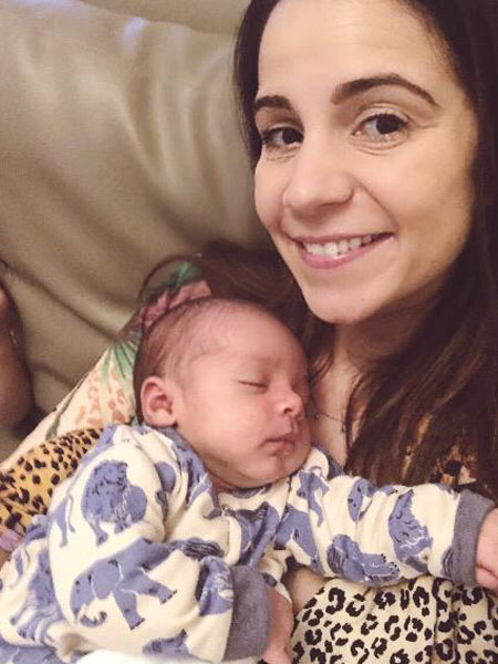 Beatriz Rezende e bebê, puerpério na quarentena